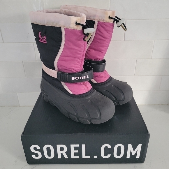 Sorel Flurry Print Insulated Waterproof Winter Snow Boot Girls Black Pink Size 3 - Picture 1 of 7